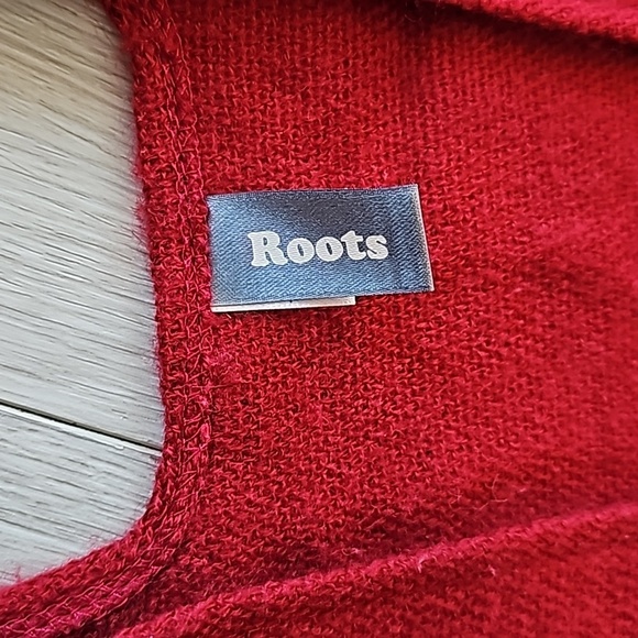 Roots Cape Poncho Wrap - Picture 10 of 14